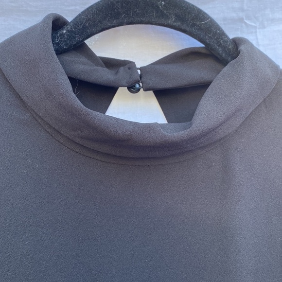 Eliza J Black Sleeveless Dress With Collar - Picture 4 of 11